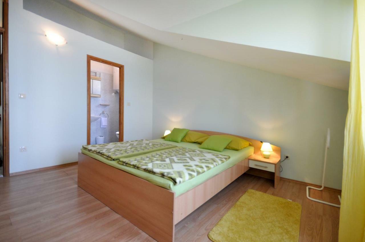Almissa Apartment Omis Luaran gambar