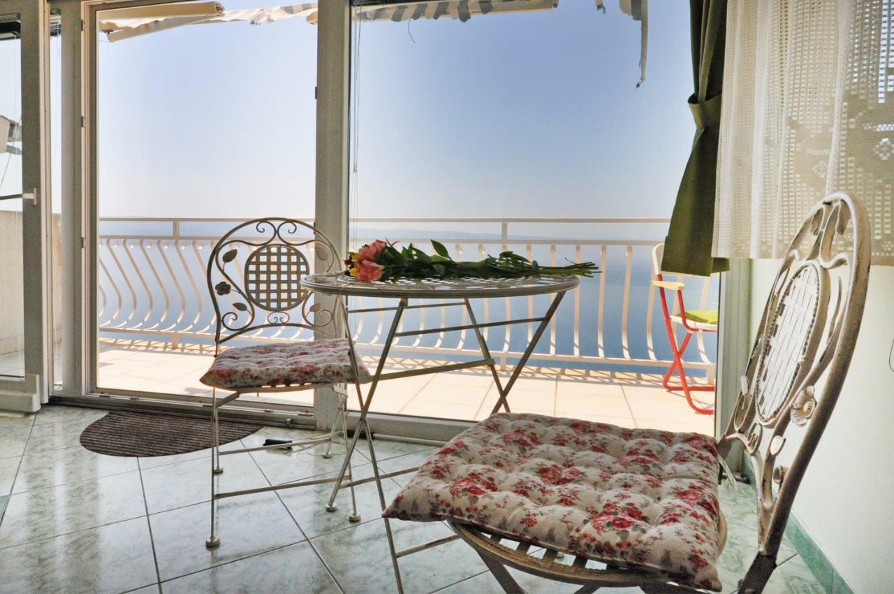 Almissa Apartment Omis Luaran gambar