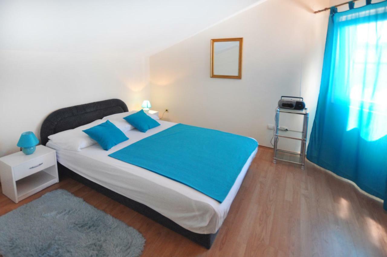 Almissa Apartment Omis Luaran gambar